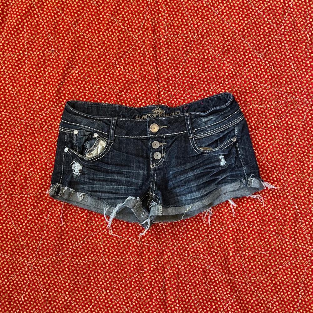 Vintage 2000s Almost Famous Denim Cut Off low rise Shorts Size 5
